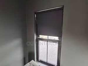 Bringing Window Makeover to Life With Roller Blinds.