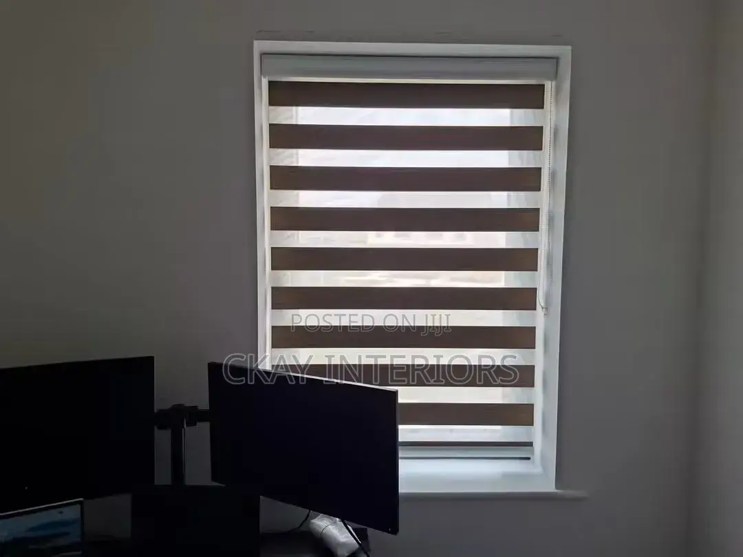 Wide and Small Windows Office Horizontal Roller Blinds