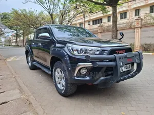 Toyota Hilux 2018 Black