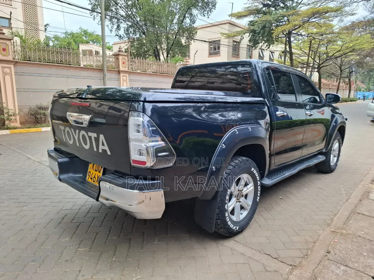 Toyota Hilux 2018 Black