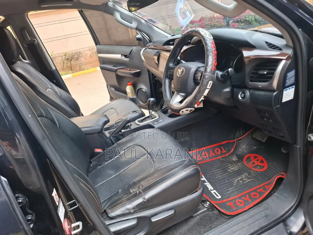 Toyota Hilux 2018 Black