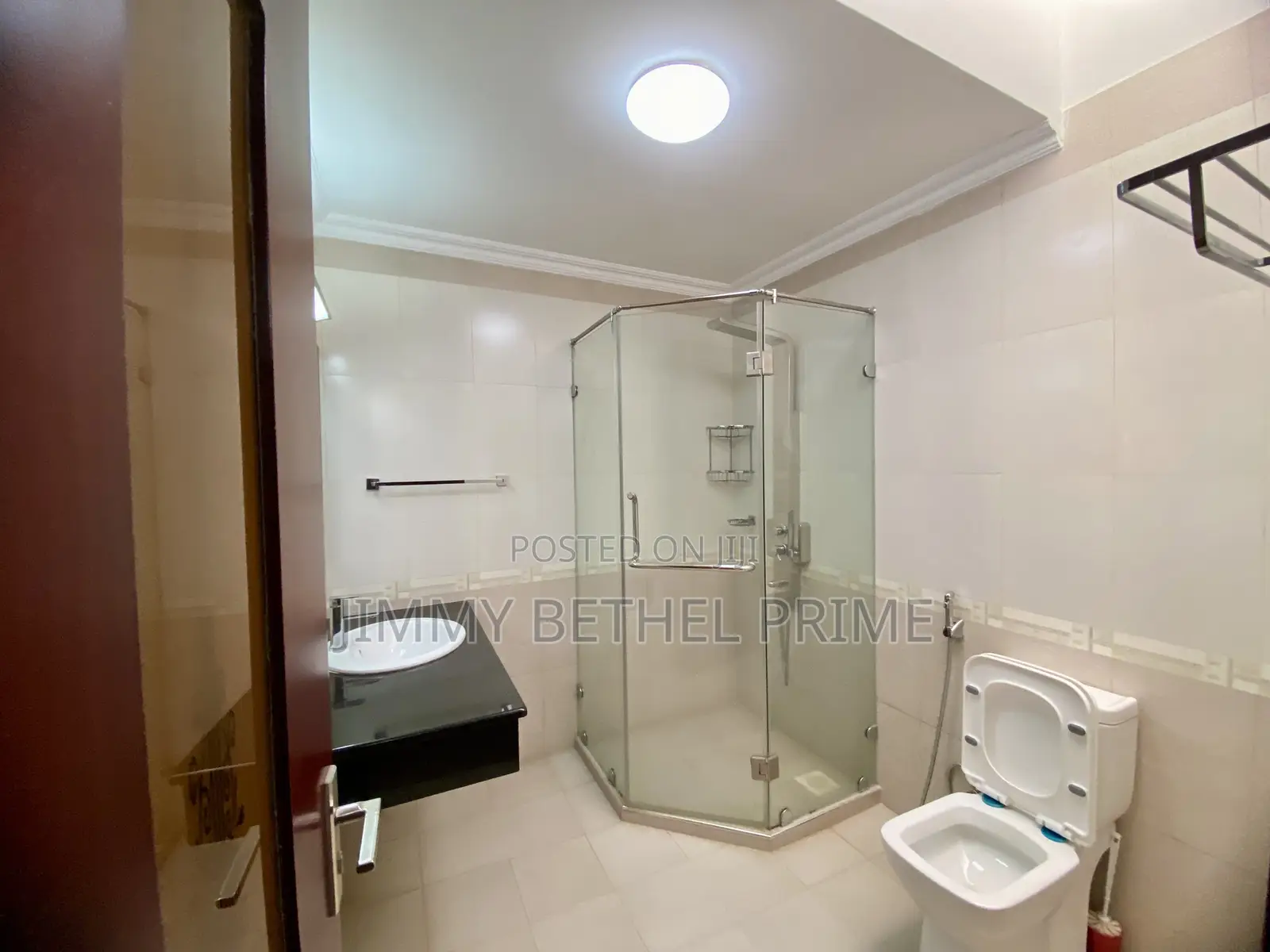 5bdrm Townhouse / Terrace in Spring Valley for rent