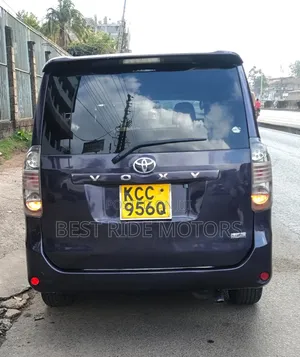 Toyota Voxy 2008 Blue