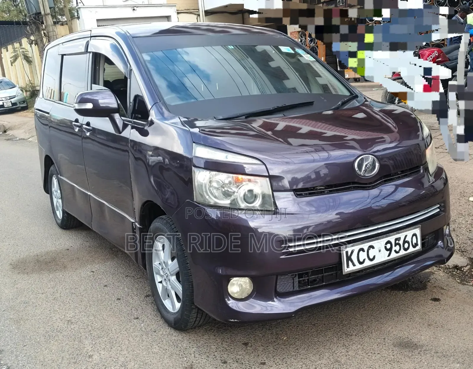 Toyota Voxy 2008 Blue