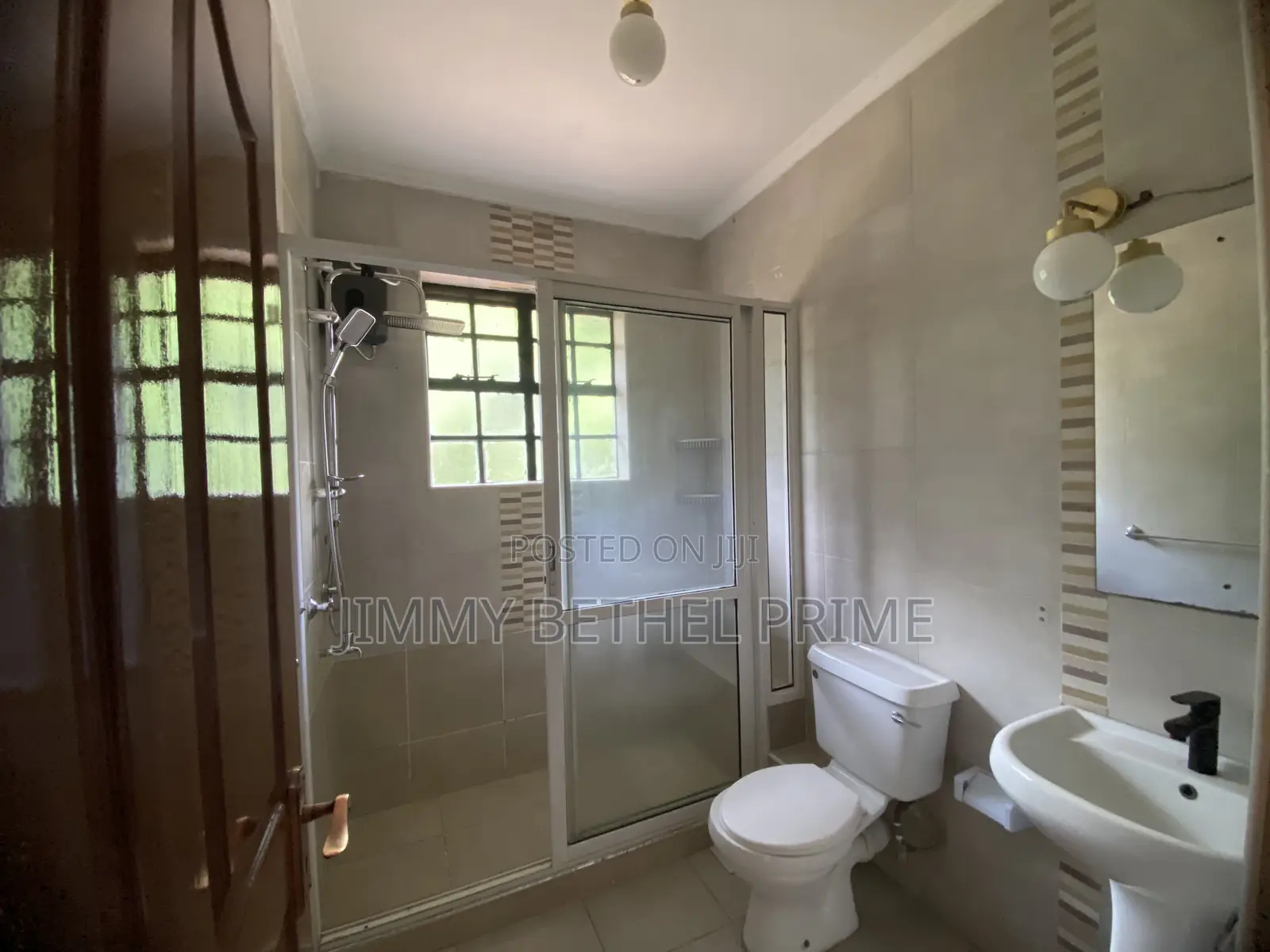 4bdrm Townhouse / Terrace in Kiambu CBD for rent