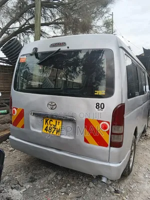 Toyota HiAce 2013 Grey