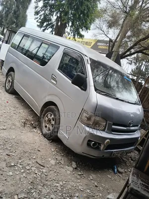 Toyota HiAce 2013 Grey