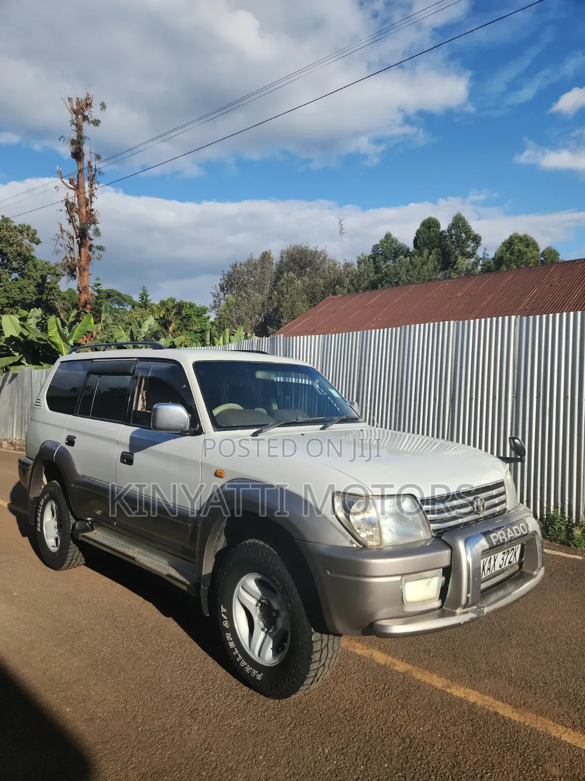 Toyota Land Cruiser Prado 2004 White
