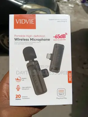 The Vidvie Mc03 Wireless Clip-on Microphone With a Type-C Receiver.