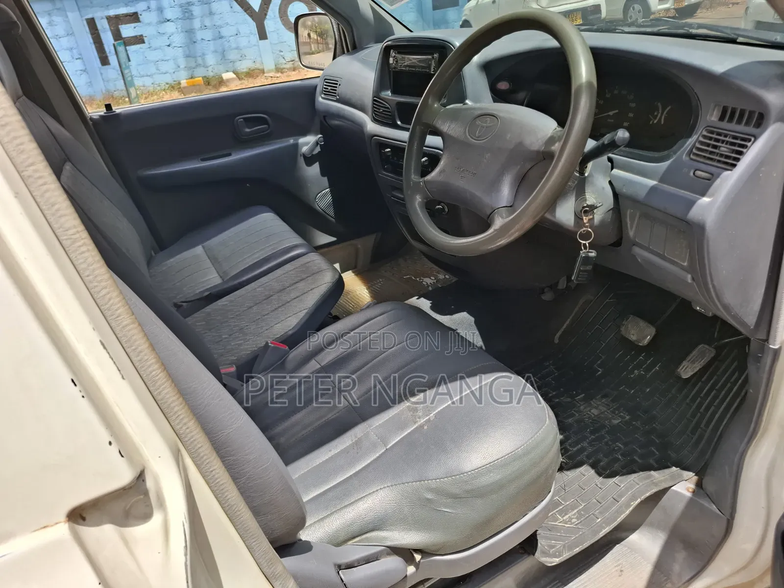 Toyota TownAce 2005 White