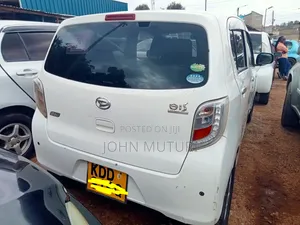 Daihatsu Mira 2014 White