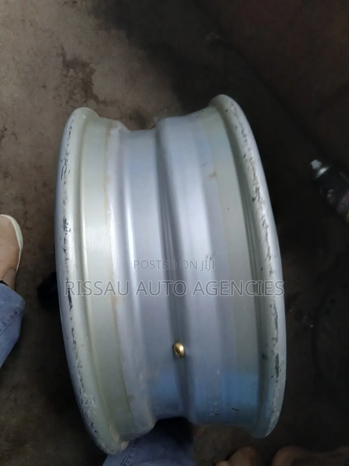Original Rom Size 19.5 Made in Turkey for Isuzu FRR Mitsubishi FH.