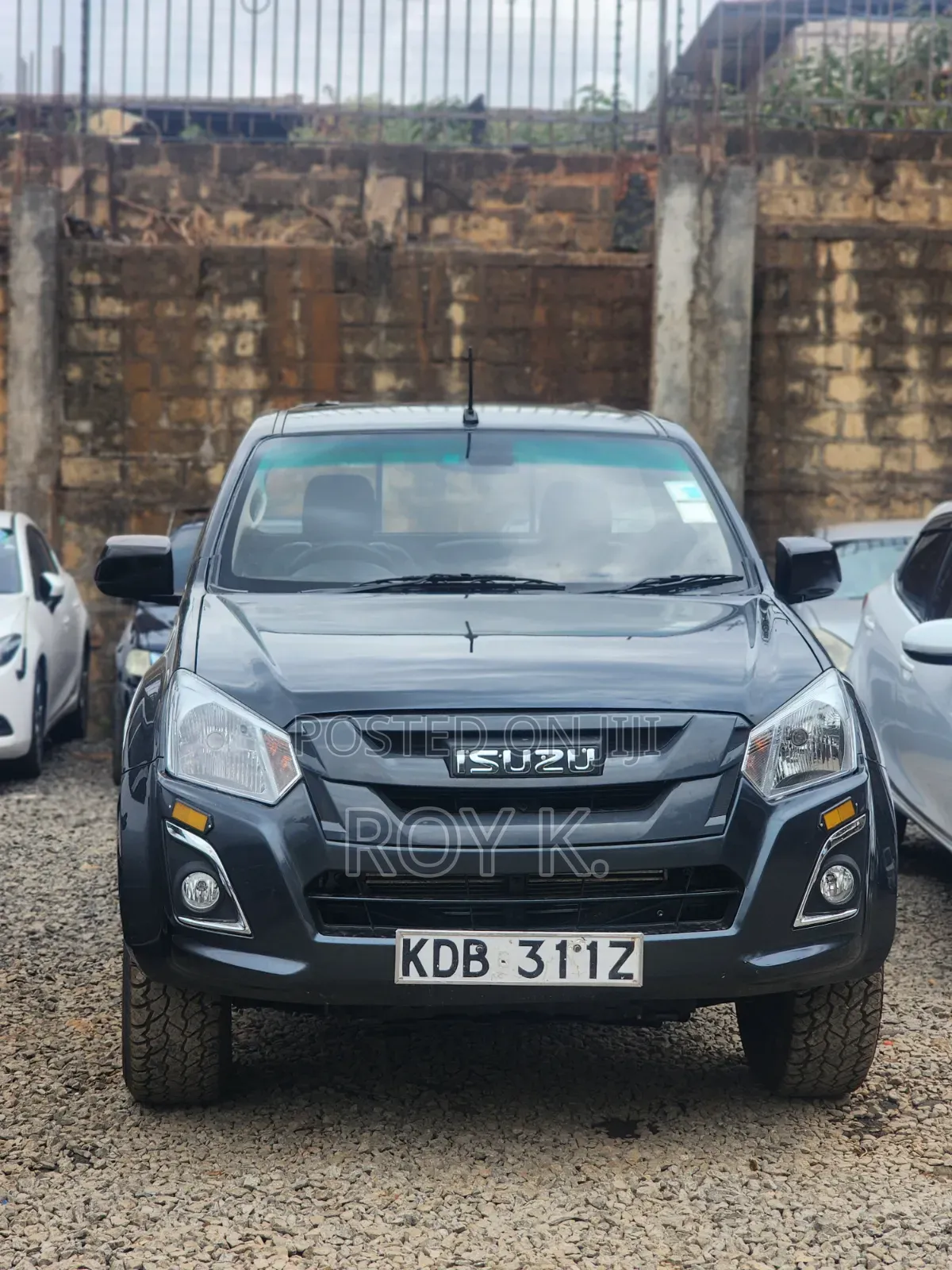Isuzu D-MAX 2021 Gray