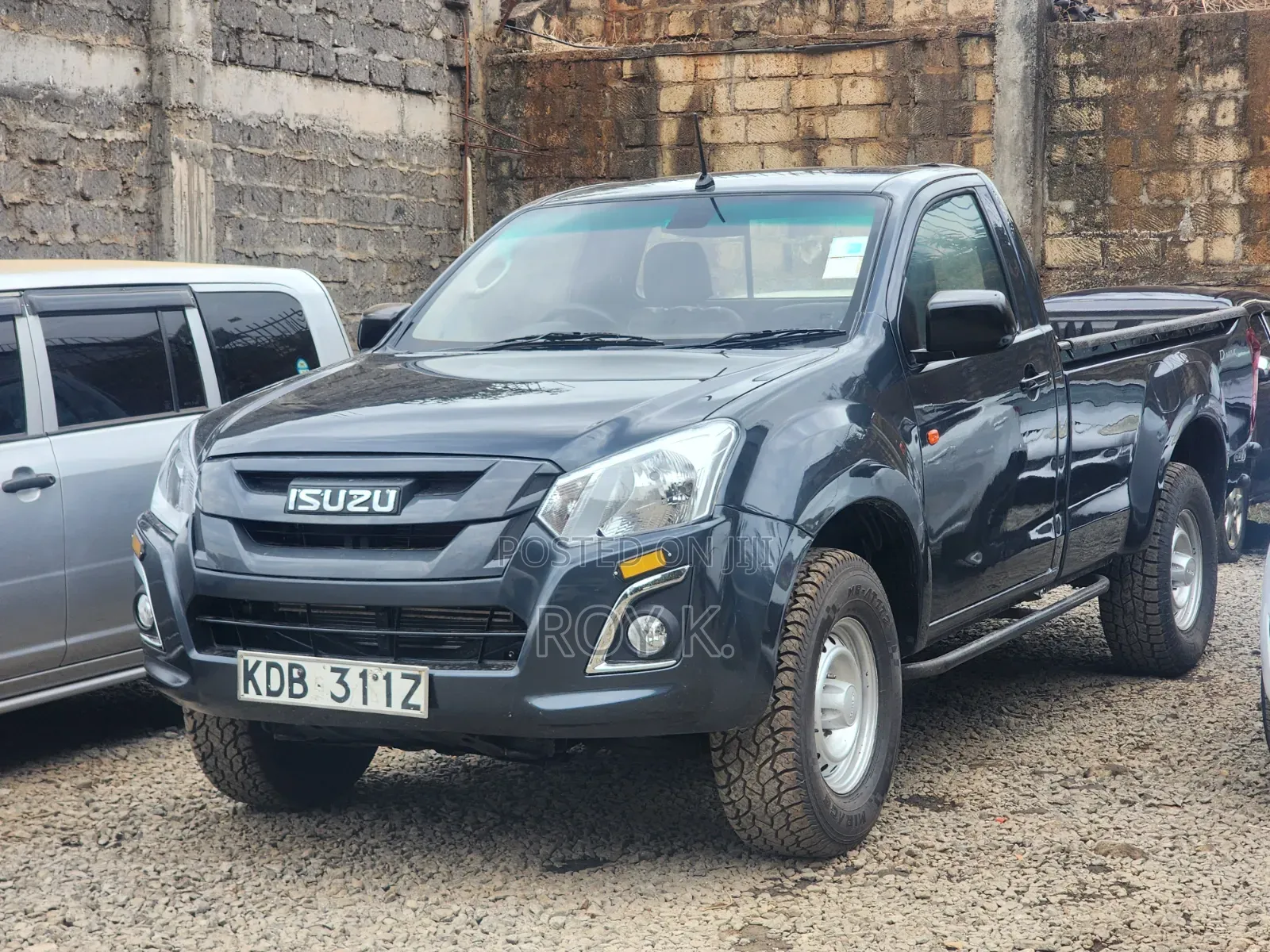 Isuzu D-MAX 2021 Gray