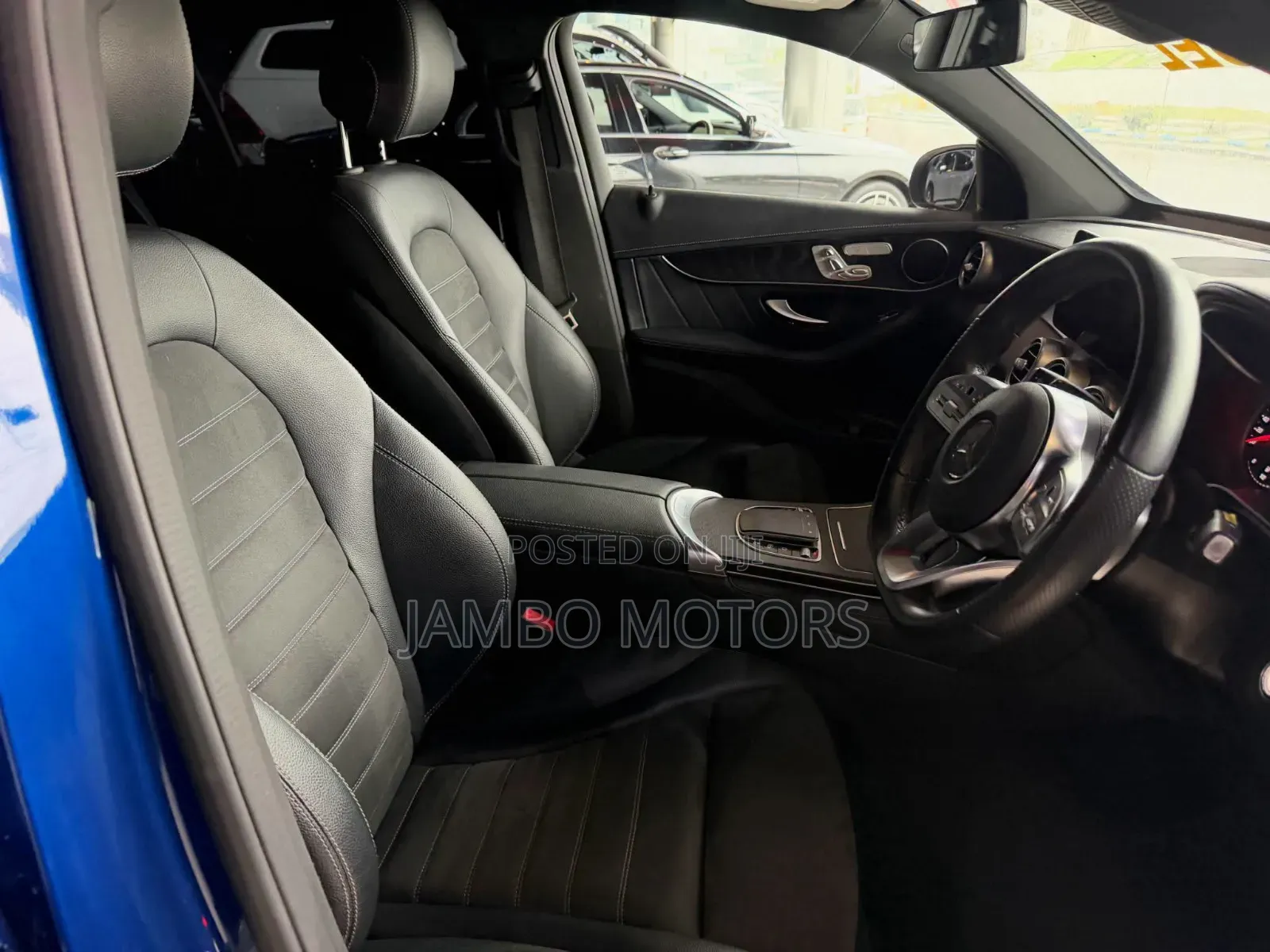 Mercedes-Benz GLC-Class 2021 Blue