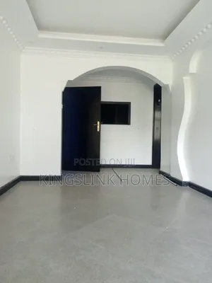 3bdrm Apartment in South C for rent