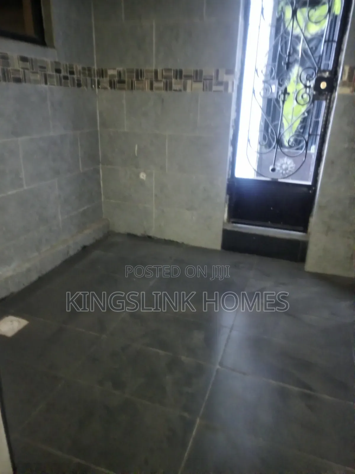 3bdrm Apartment in South C for rent