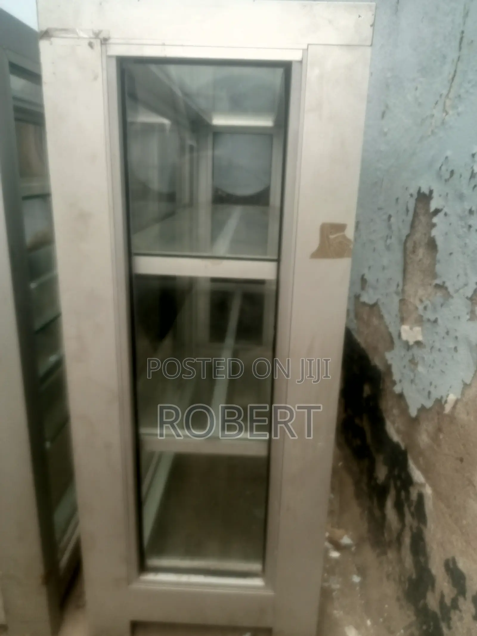 Aluminum Glass Counters