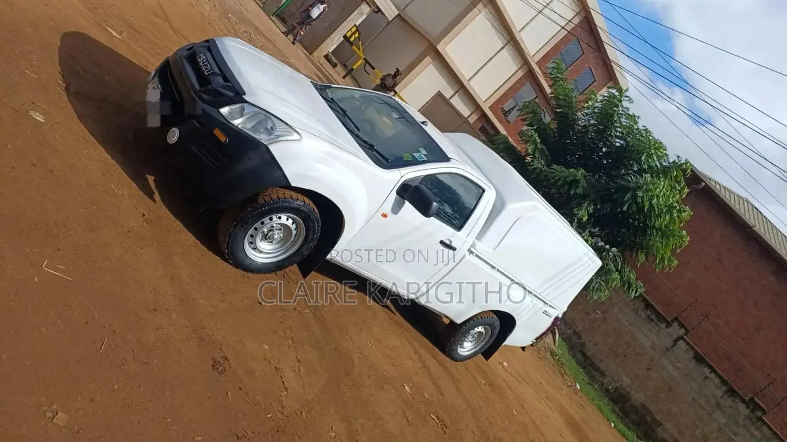 Isuzu D-MAX 2012 White