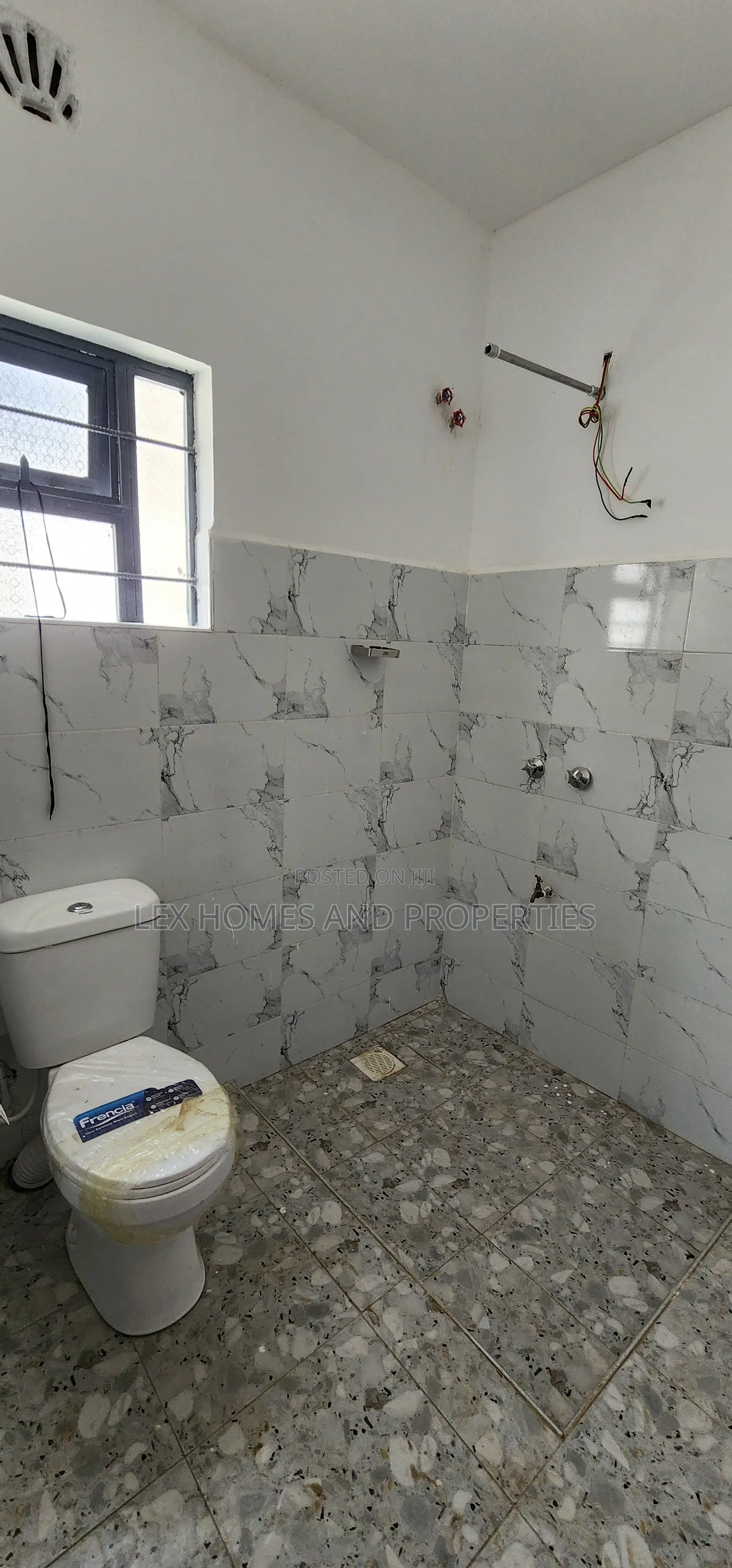 3bdrm Bungalow in Matasia for sale