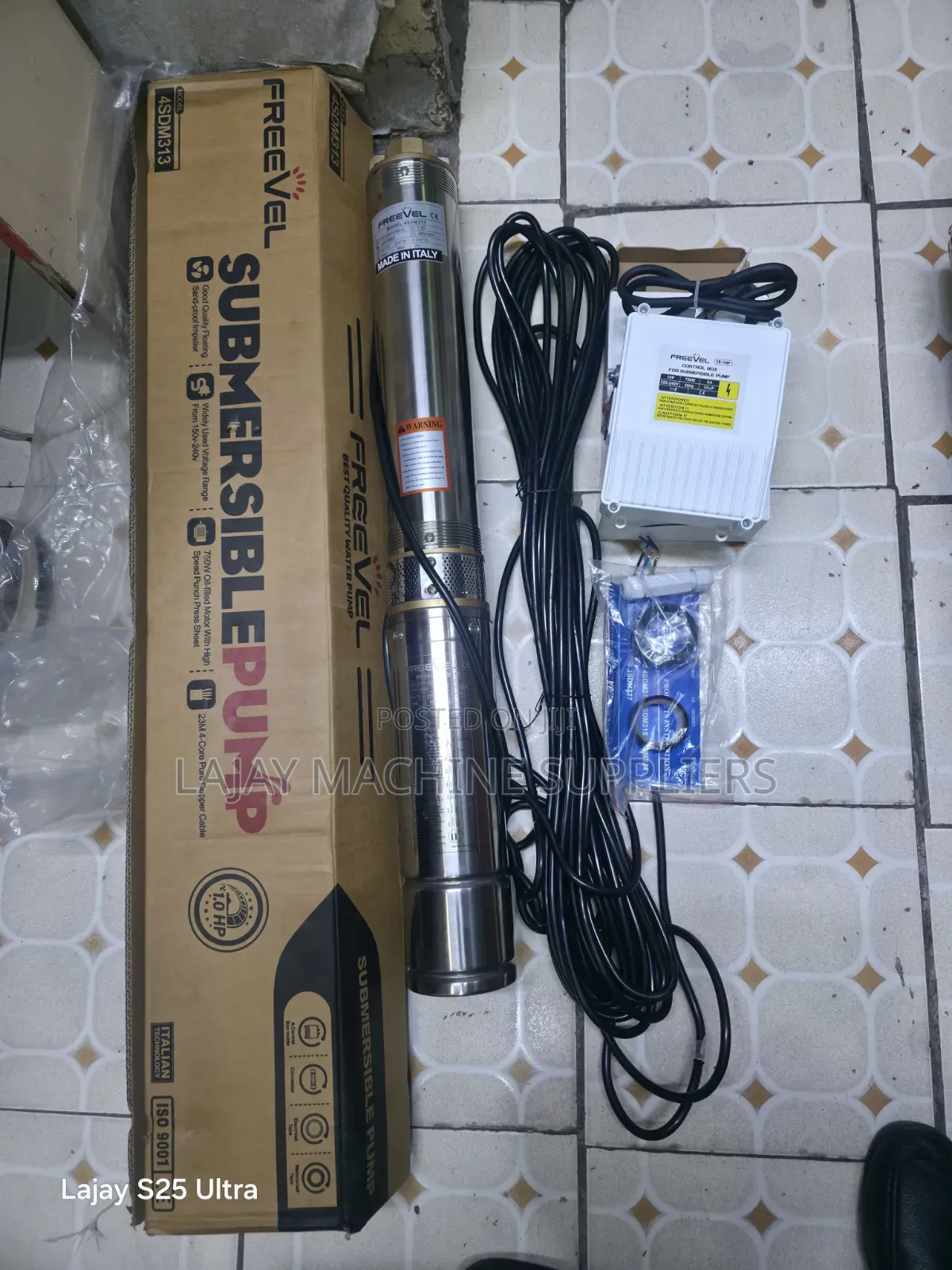 Freevel Model 4SDM313 1 HP (750W) Deep Well Submersible Water Pump