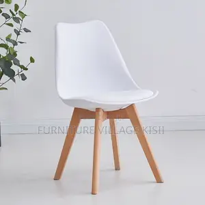 Home Furniture; Uphostrated Padded Eames Dining Chair