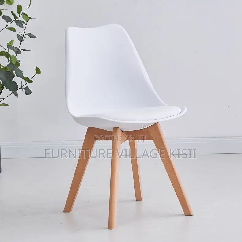 Home Furniture; Uphostrated Padded Eames Dining Chair