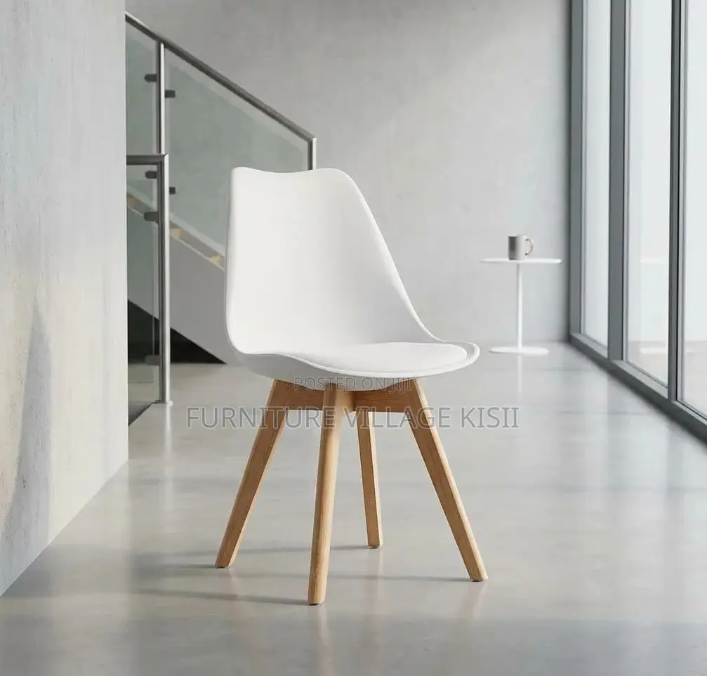 Home Furniture; Uphostrated Padded Eames Dining Chair