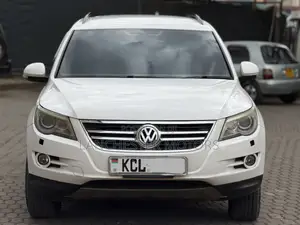 Volkswagen Tiguan 2010 White