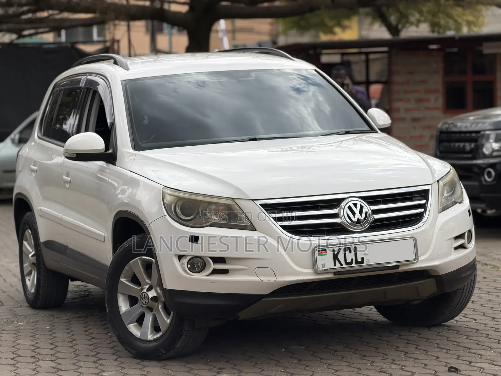 Volkswagen Tiguan 2010 White
