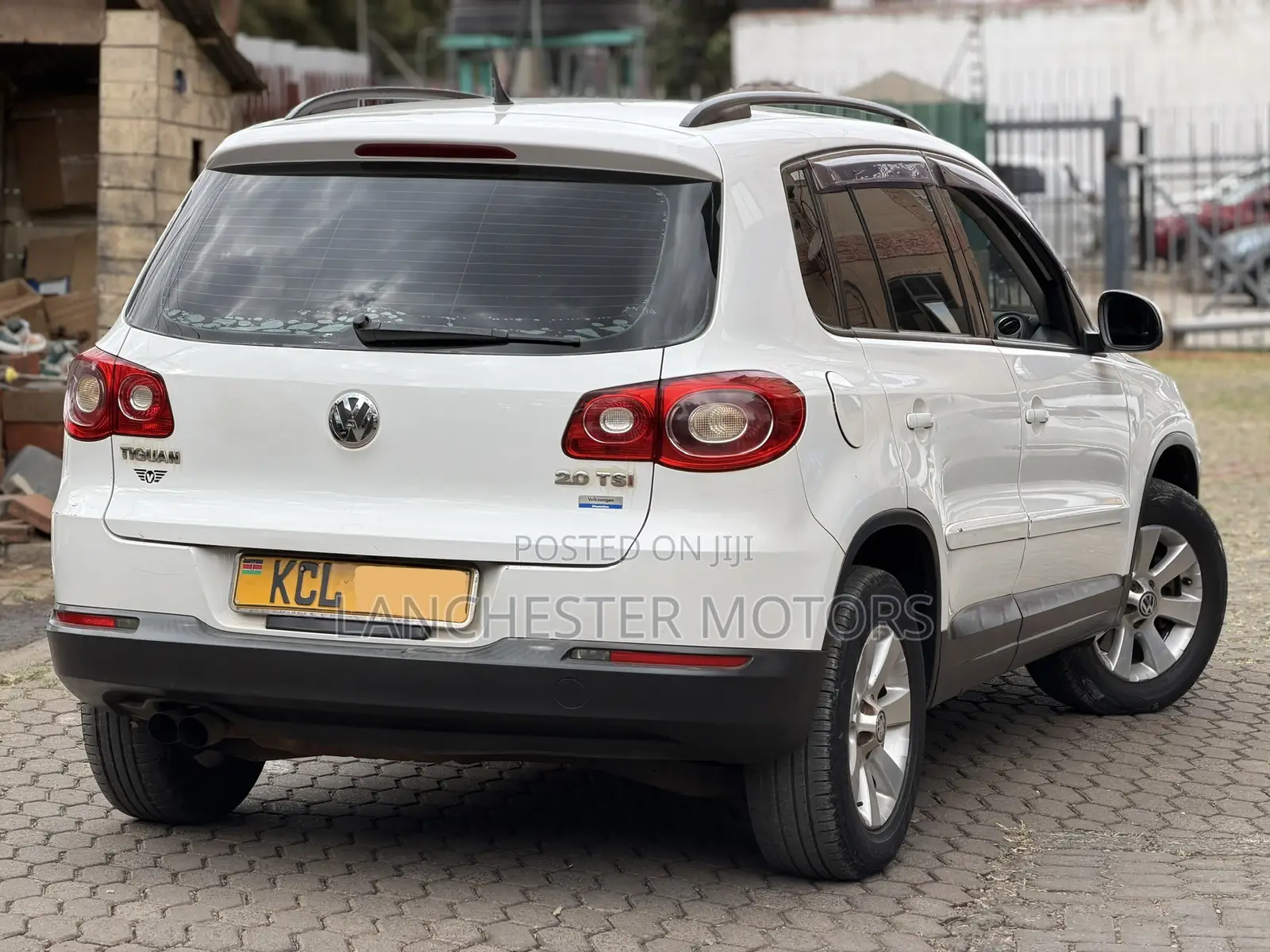Volkswagen Tiguan 2010 White
