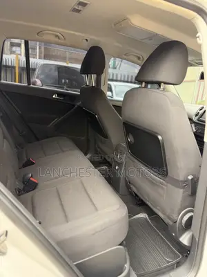 Volkswagen Tiguan 2010 White