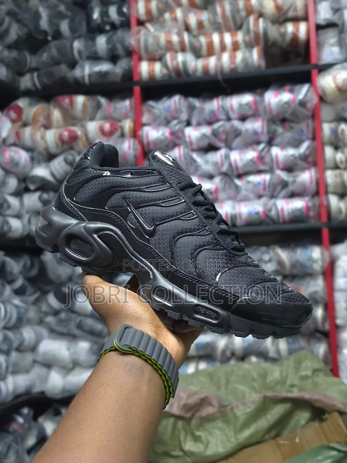 Nike Tn Full Black Sneakers