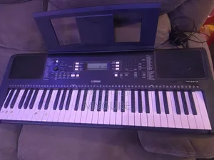 Yamaha Keyboard PSR 373