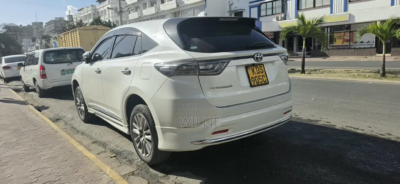 Toyota Harrier 2017 White