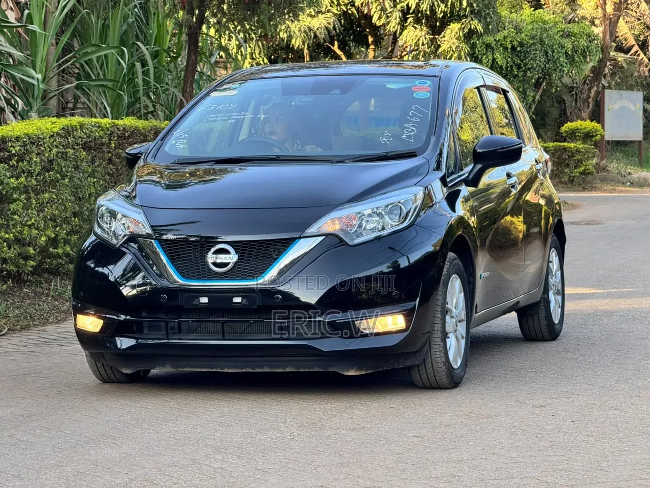 Nissan Note 1.2 Hybrid 2019 Black
