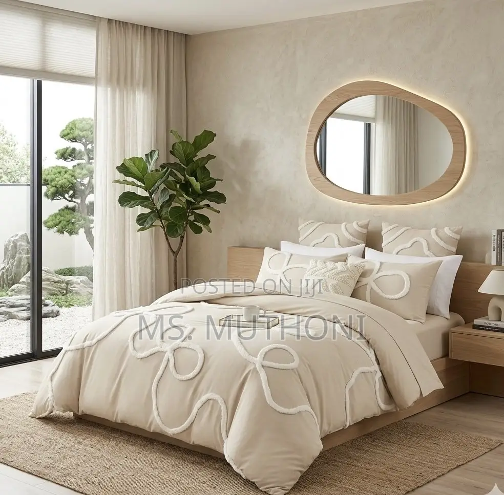 Three-Dimensional Chenille Duvet Cover Set : (6×7 and 6×6)