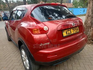 Nissan Juke 2012 Red