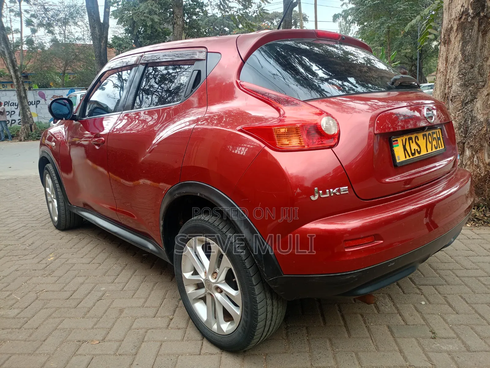Nissan Juke 2012 Red