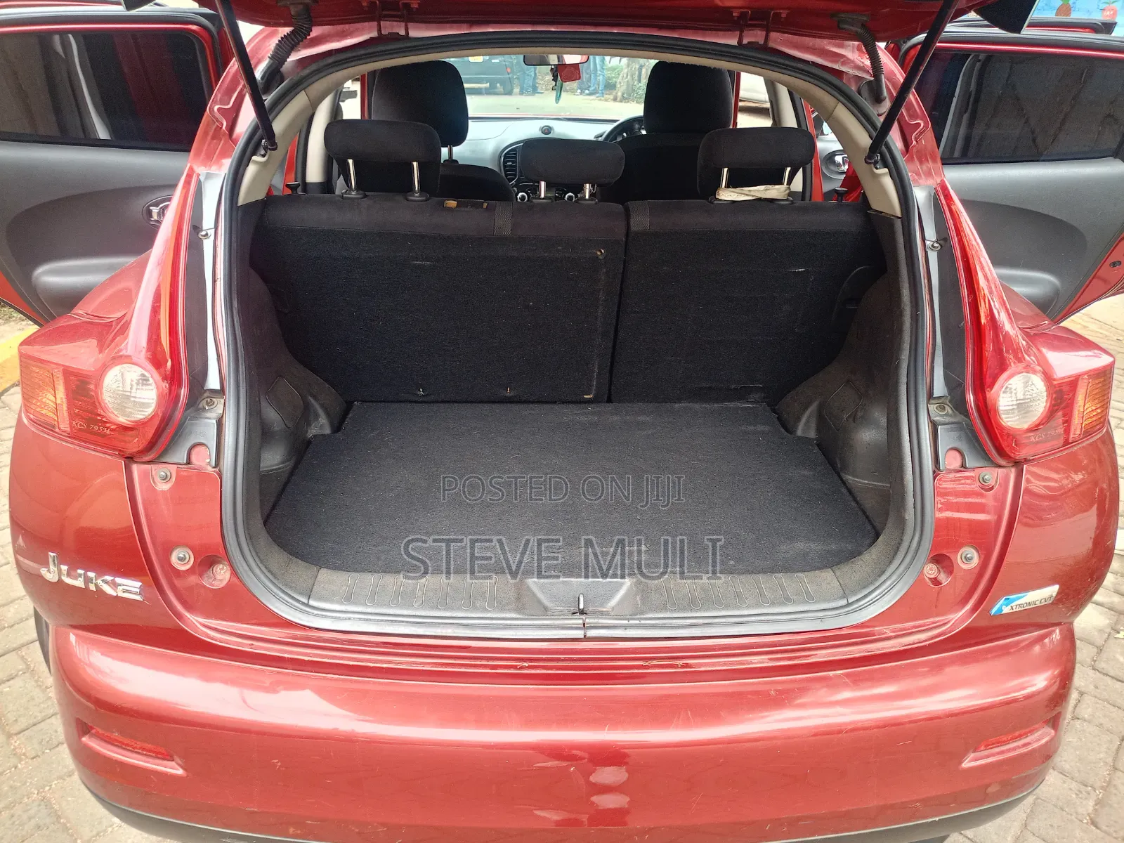 Nissan Juke 2012 Red