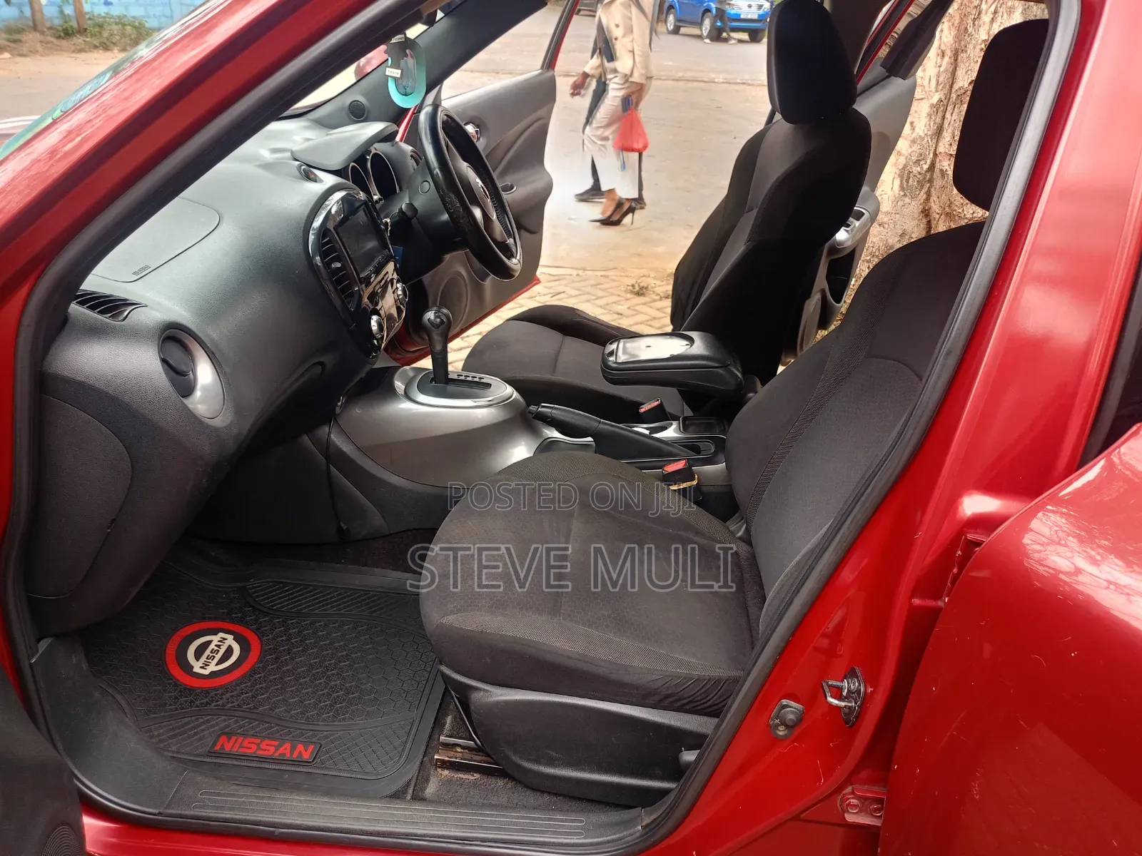 Nissan Juke 2012 Red