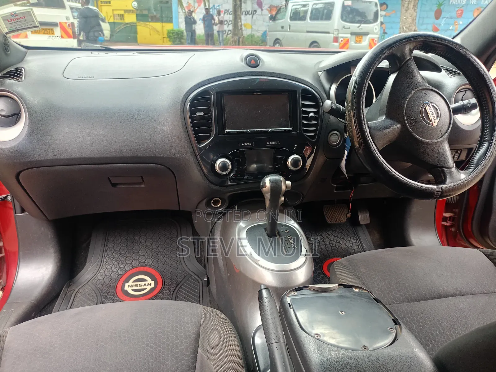 Nissan Juke 2012 Red