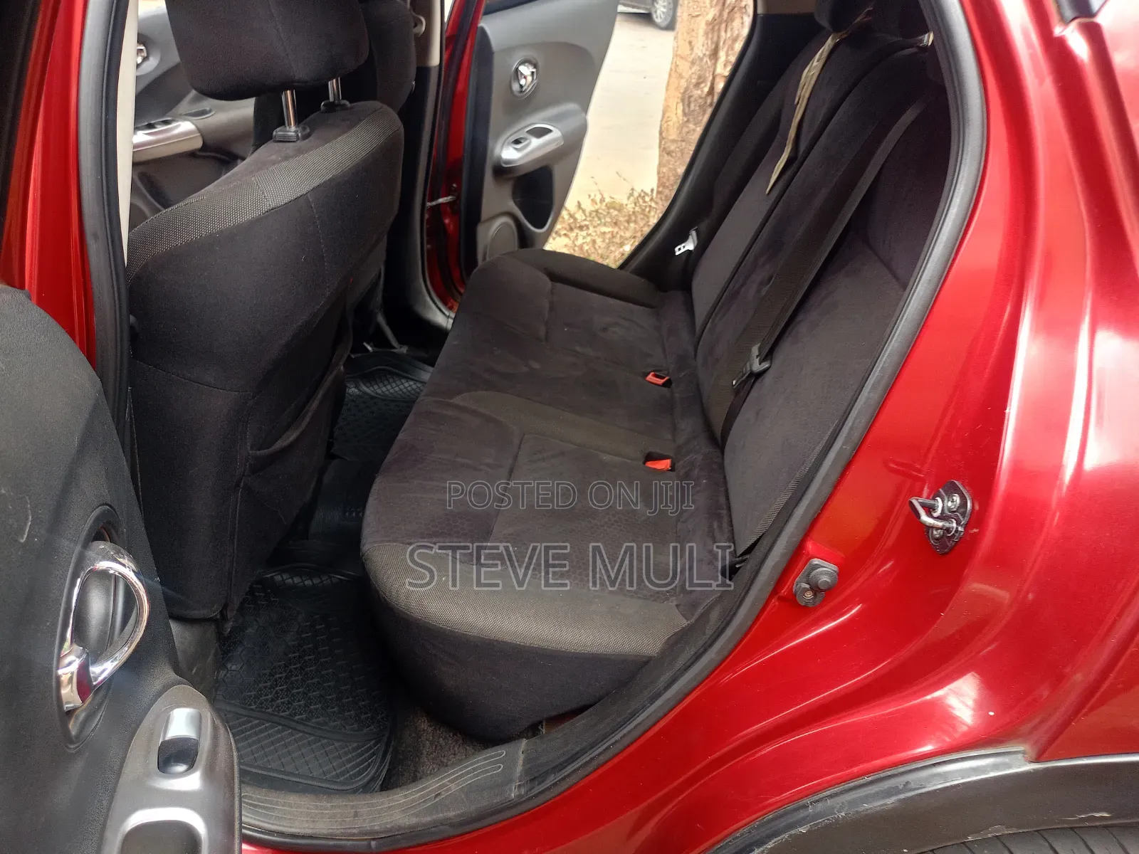 Nissan Juke 2012 Red