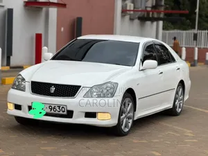 Toyota Crown 2007 White