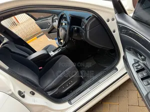 Toyota Crown 2007 White