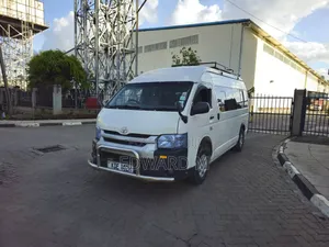 Car Hire Plug at Your Service