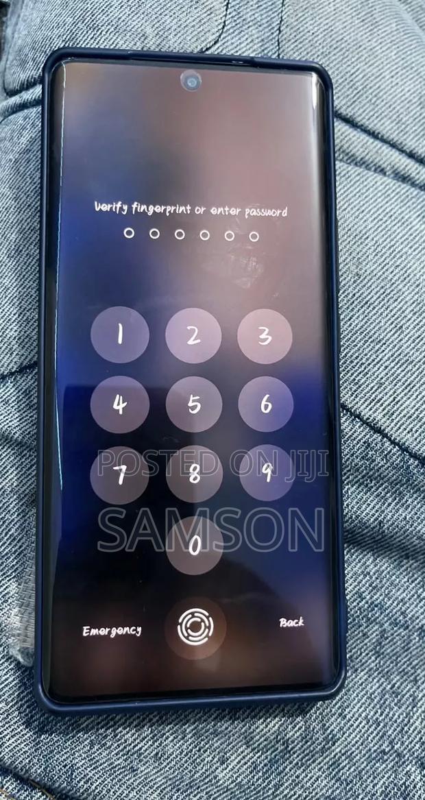 Tecno Camon 30S 128 GB Blue - thumbnail 2