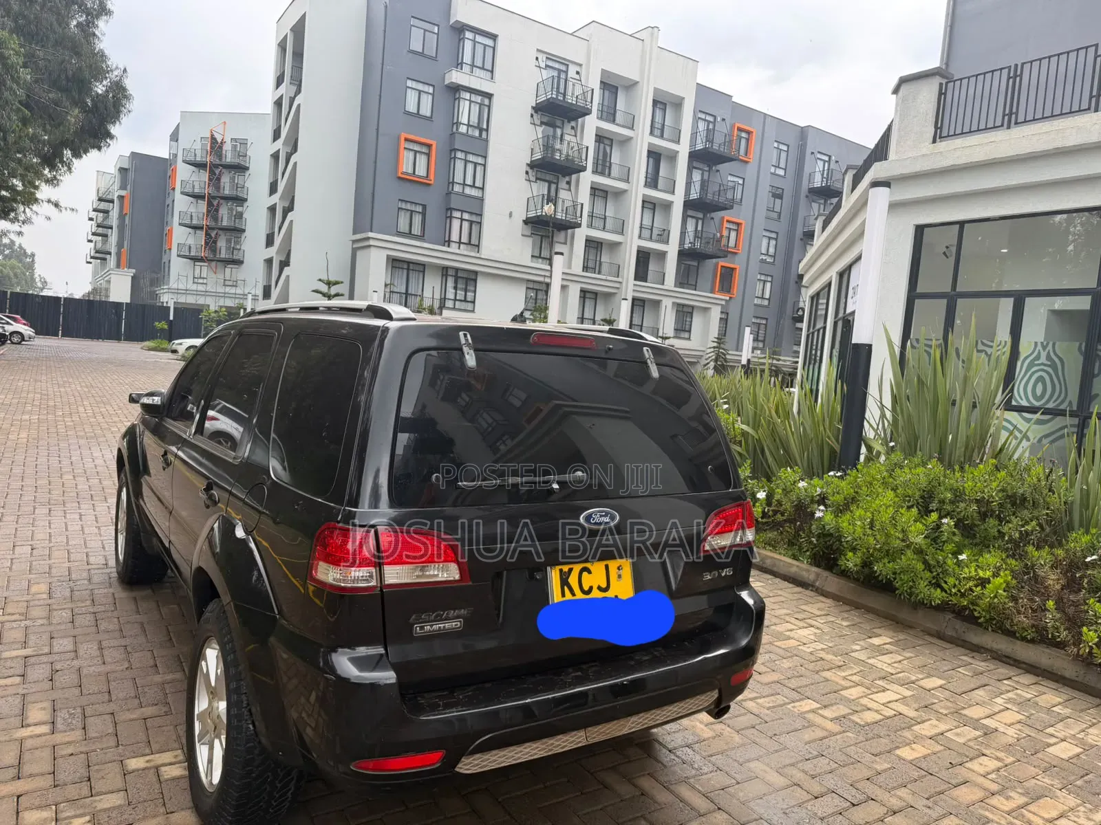 Ford Escape Limited 2010 Black
