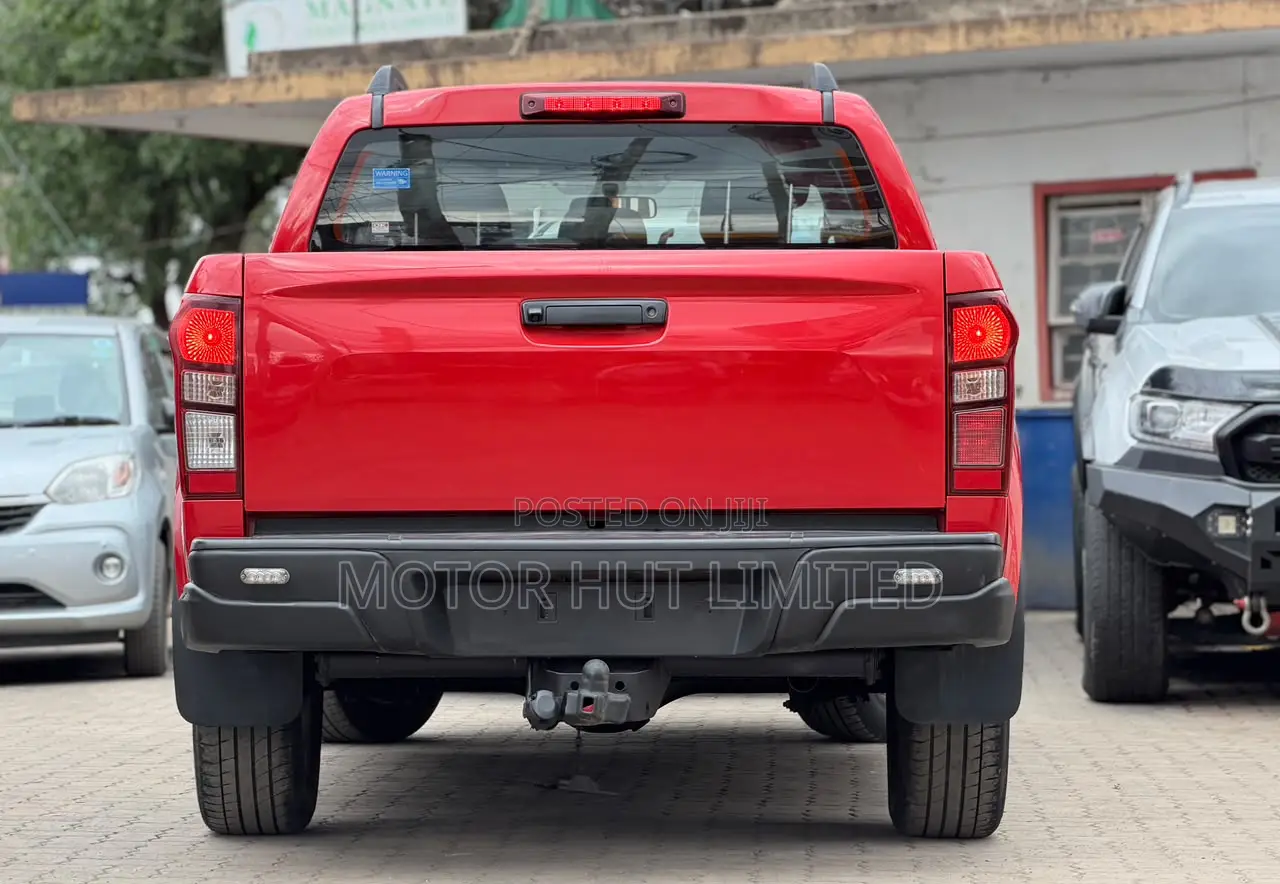 Isuzu D-MAX 2019 Red