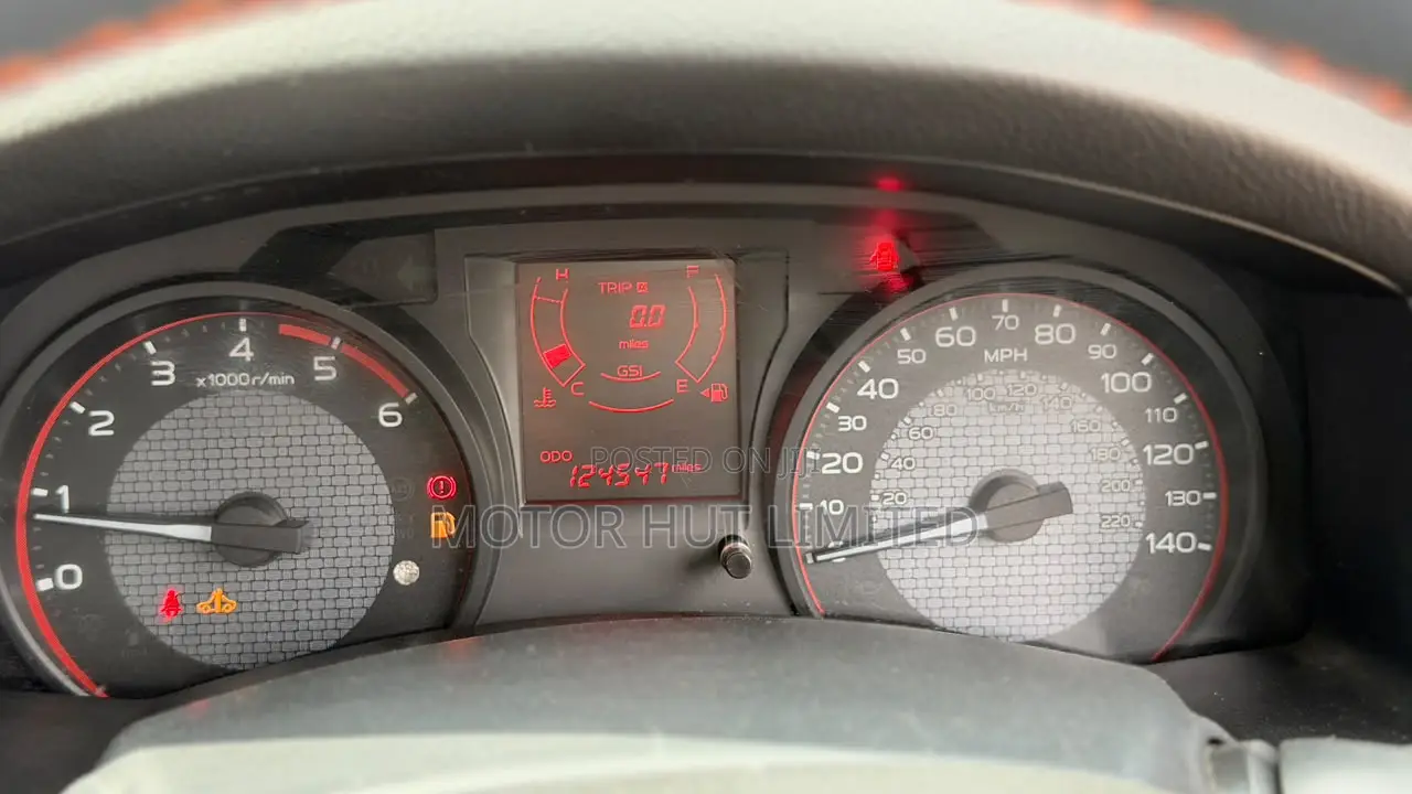 Isuzu D-MAX 2019 Red